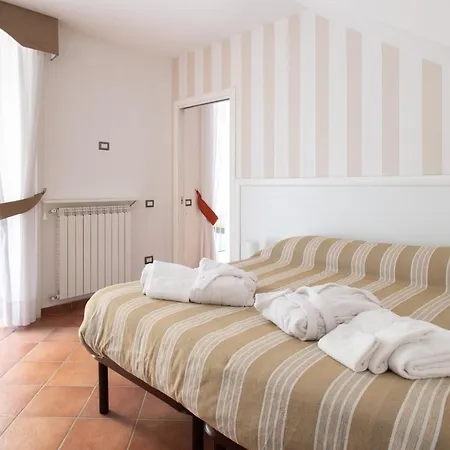 Residenza Reale Nápoles